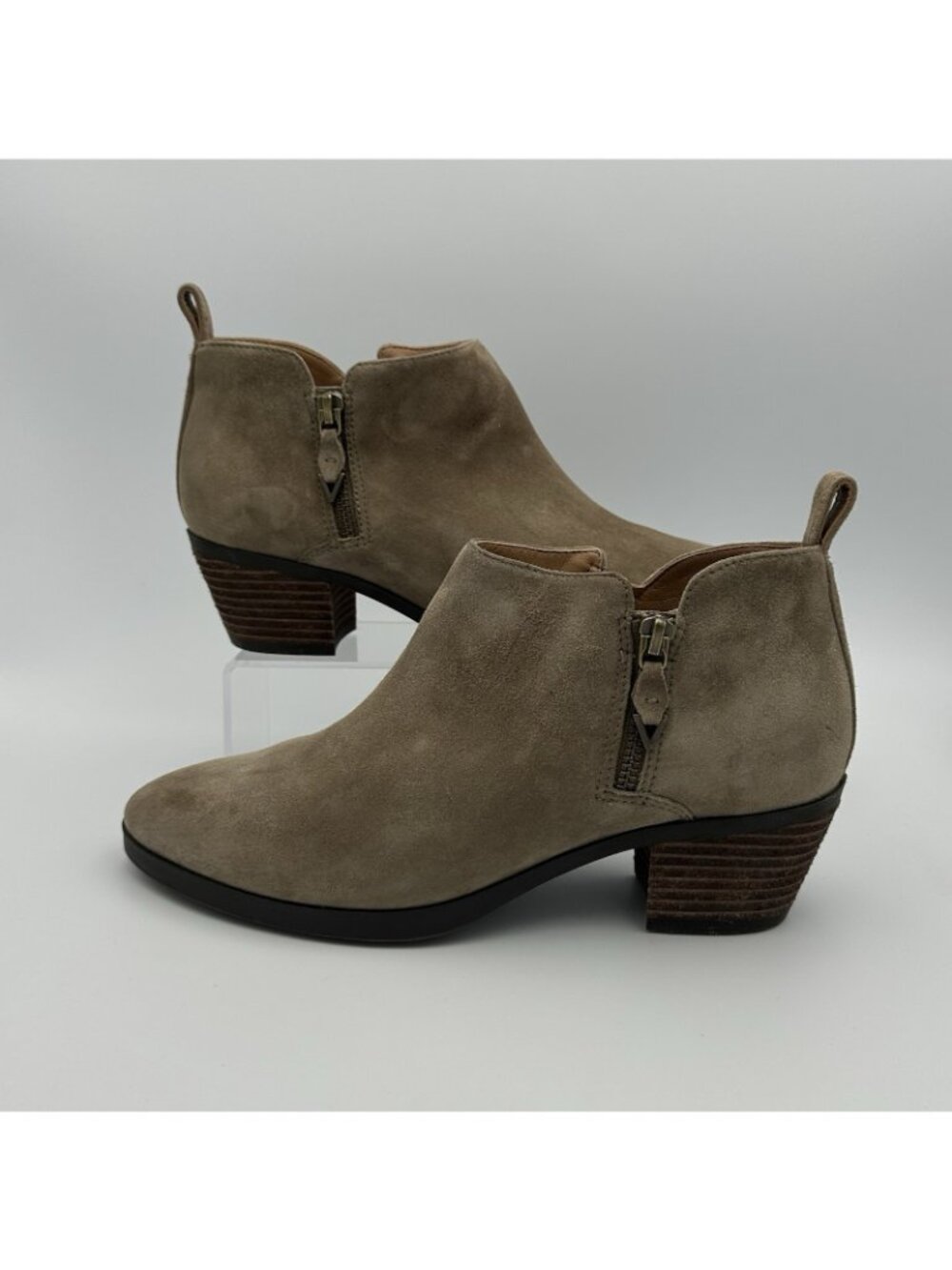 Vionic Cecily Ankle Boot Women’s Size 8.5 Green Suede Side Zip Comfort Bootie - Picture 2 of 12